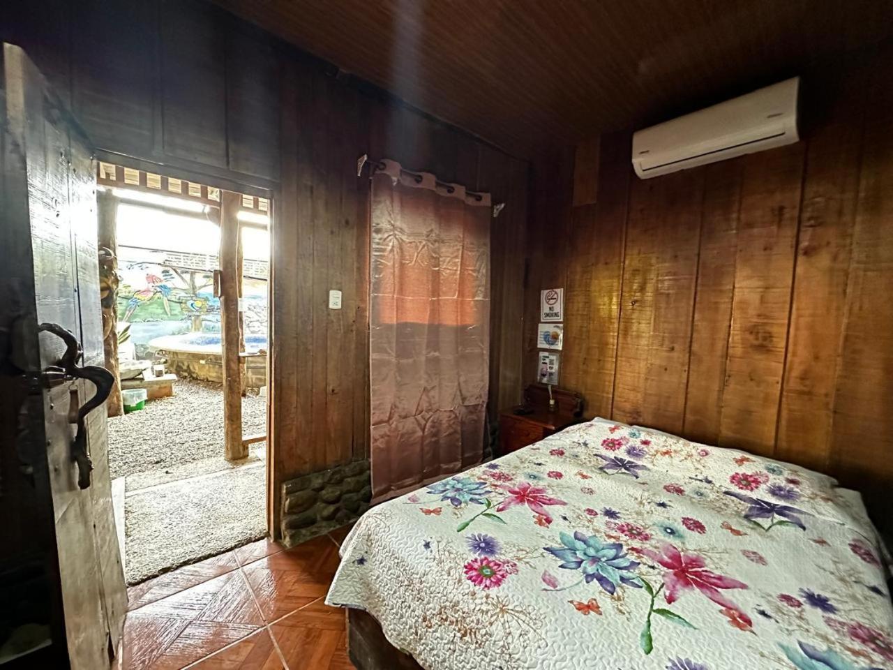 Hostel Rustico Marabi Tárcoles Extérieur photo