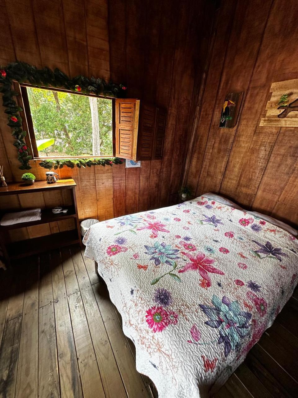 Hostel Rustico Marabi Tárcoles Extérieur photo